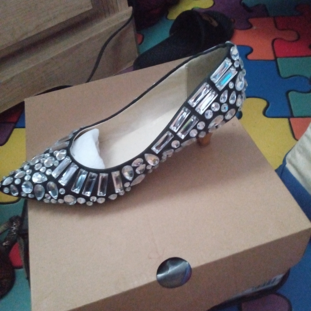 Ashro shoes and purse